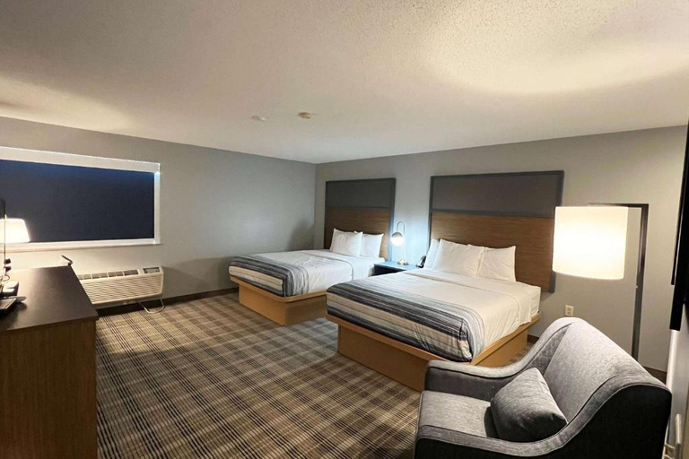 Bedroom 3, Americinn By Wyndham Marshfield, Wood