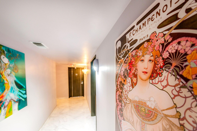 Public Area 3, Secret Garden Miami Beach, Miami-Dade