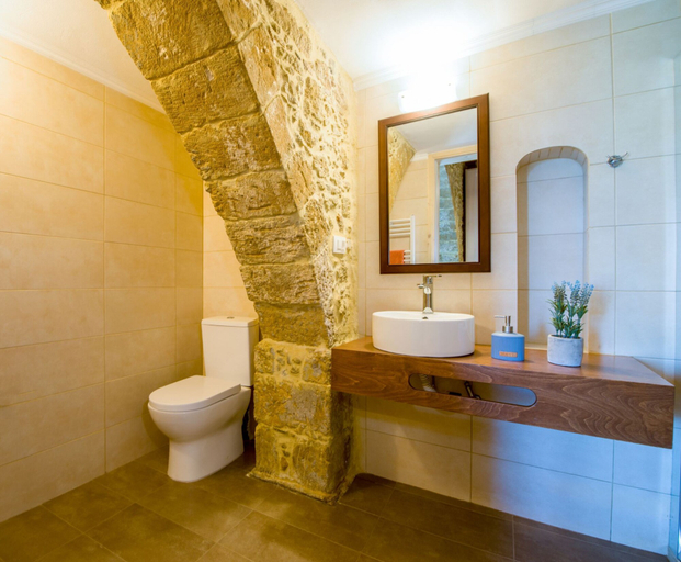 Bathroom 3, Villa Arietta, Crete
