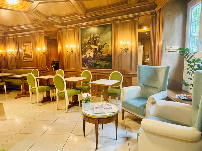 Public Area 3, Hotel Murat, Paris