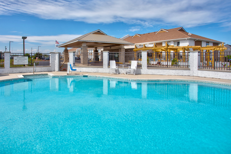 Sport & Beauty 2, Holiday Inn Express KITTY HAWK � OUTER BANKS by IHG, Dare