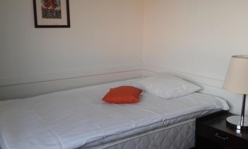 Bedroom 3, Kauppahotelli, Päijänne Tavastia