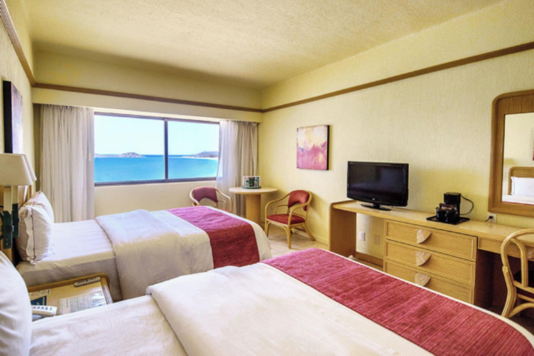 Bedroom 3, San Carlos Plaza Hotel, Beach & Convention Center, Guaymas