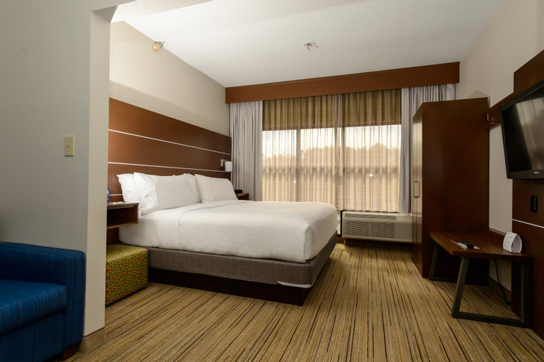 Holiday Inn Express HILLSBOROUGH (DURHAM AREA) - Tap to explore photos