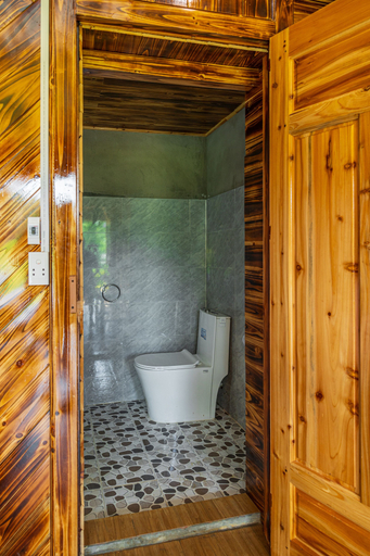 Bathroom 3, Hoa Chanh Bungalow, Sa Pa