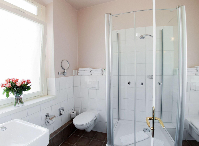 Bathroom 4, Apartments Zarenhof Prenzlauer Berg, Berlin