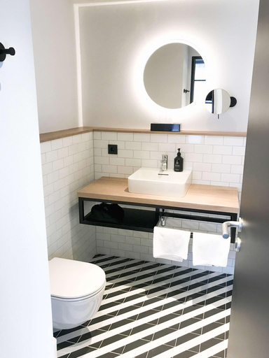 Bathroom 5, pentahotel Rostock, Rostock