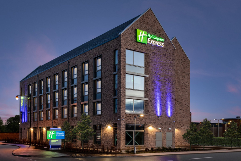 Exterior & Views 3, Holiday Inn Express CAMBRIDGE WEST - CAMBOURNE by IHG, Cambridgeshire