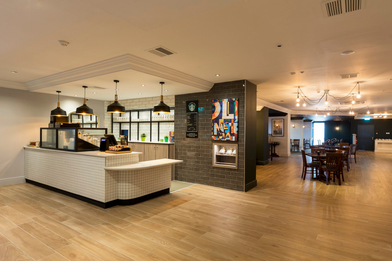 Food & Drinks 3, Holiday Inn Express GLASGOW AIRPORT by IHG, Renfrewshire