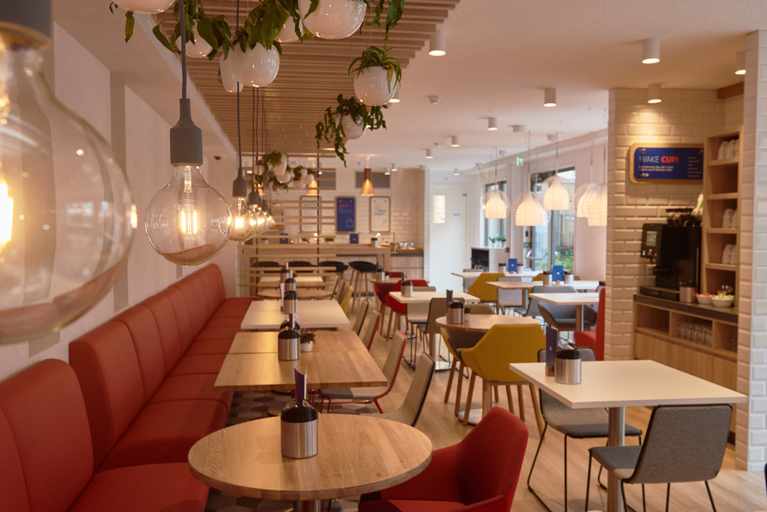 Food & Drinks 2, Holiday Inn Express AMSTERDAM - CITY HALL by IHG, Amsterdam