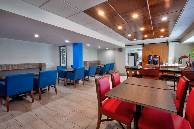 Food & Drinks 3, Holiday Inn Express FAIRFAX - ARLINGTON BOULEVARD by IHG, Fairfax City