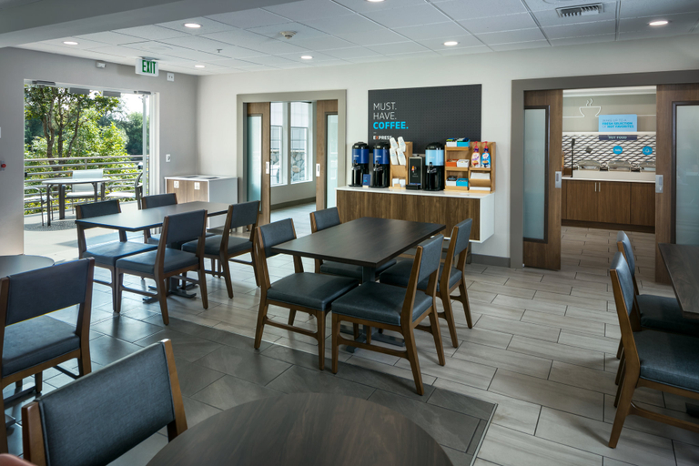 Food & Drinks 5, Holiday Inn Express CORVALLIS-ON THE RIVER by IHG, Benton