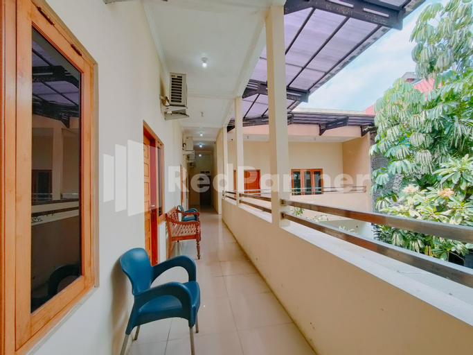 Exterior & Views 4, Calida Hotel Mitra RedDoorz near Alun Alun Wonosari, Gunung Kidul