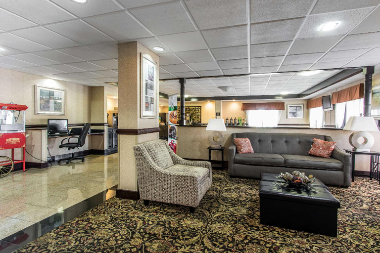 Public Area 2, Baymont by Wyndham Memphis I-40, Shelby