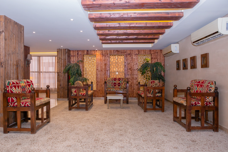 Food & Drinks 5, Al Diyafa Hotel, Al Ahsa