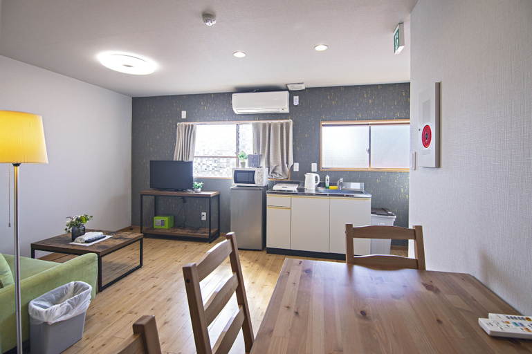 HOME Tengachaya3F, Osaka