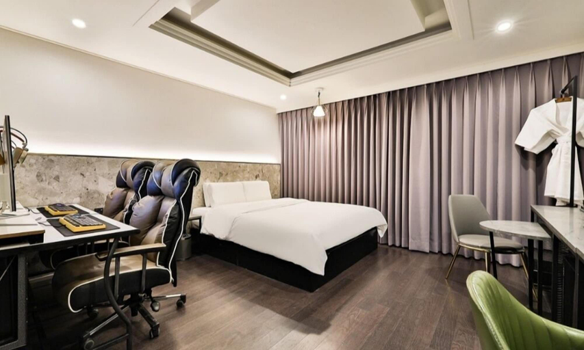 Bedroom 2, Incheon BEYOND HOTEL, Seo