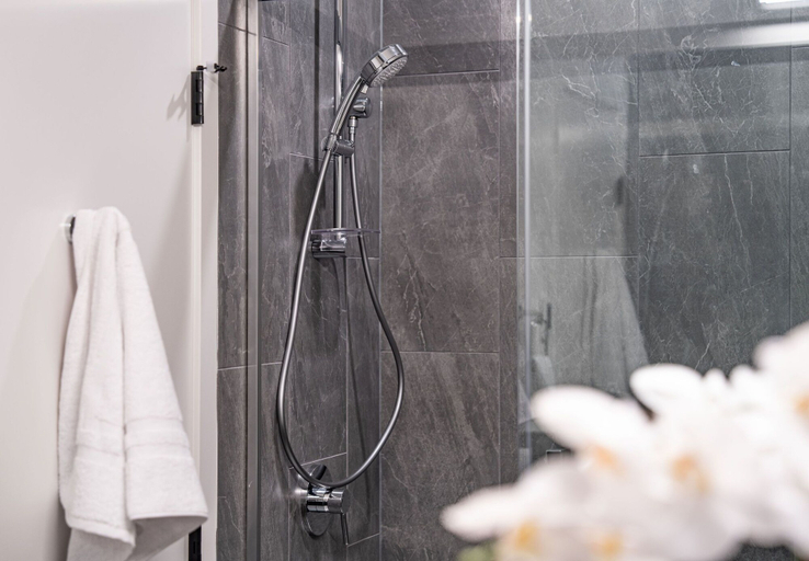 Bathroom 3, Revylation by Revelstoke Vacations, Columbia-Shuswap