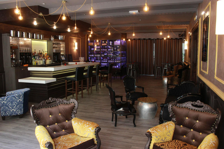 Food & Drinks 5, Saint Louis, Gard