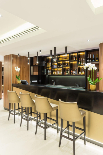 Food & Drinks 5, Outlet Hotel Polgár, Polgár