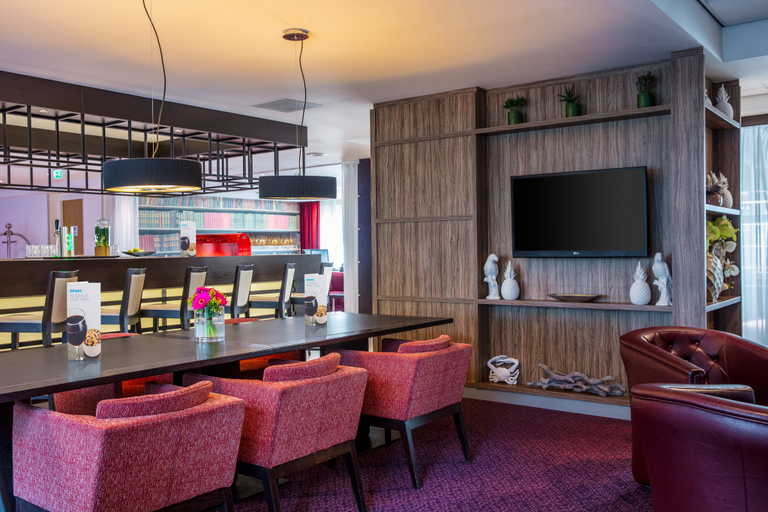 Food & Drinks 4, Holiday Inn Express AMSTERDAM - SLOTERDIJK STATION by IHG, Amsterdam
