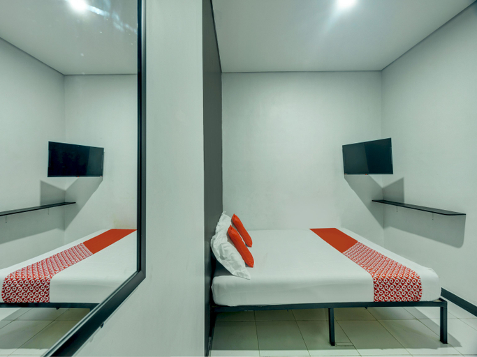 Bedroom 3, OYO 93133 Hotel Moraja, Bekasi