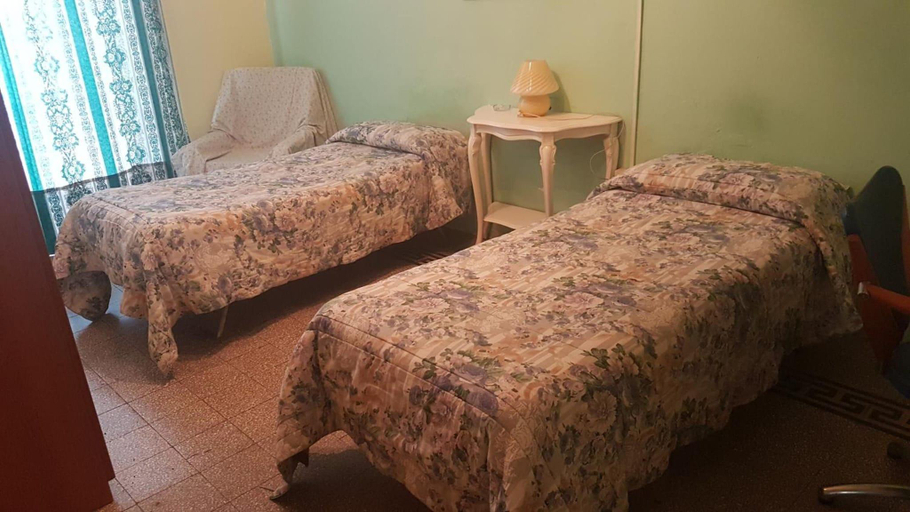 Bedroom 4, B&B Miraglia, Napoli