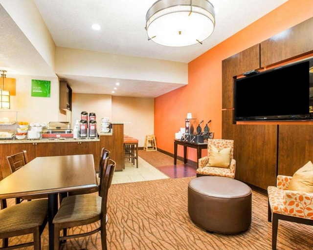Others 5, Comfort Suites Clovis, Curry