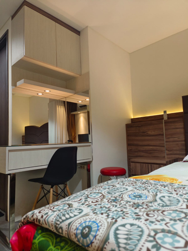 Bedroom 2, Warm Quiet Stay at Bintaro Icon, South Tangerang