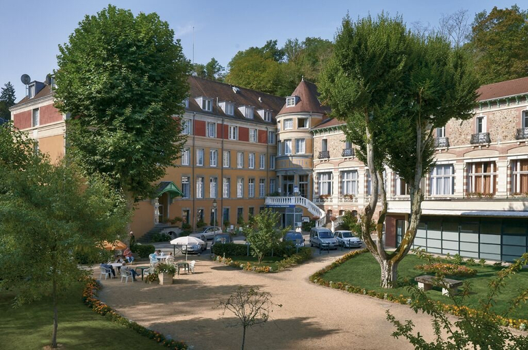 Exterior & Views 2, Le Grand Hôtel, The Originals Relais, Creuse