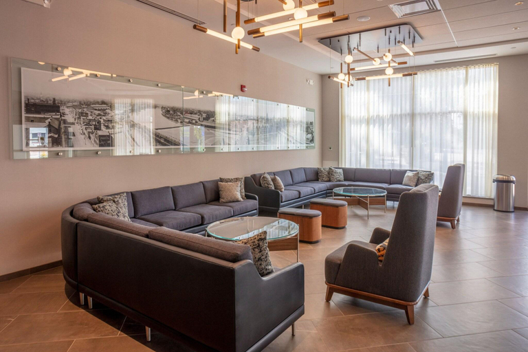 Public Area, Courtyard By Marriott Rochester Downtown, Monroe