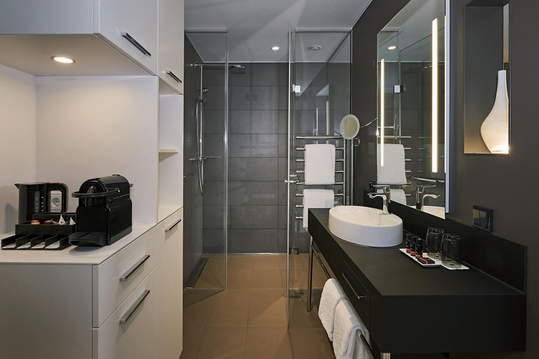 Bathroom 4, LÉGÈRE HOTEL Bielefeld, Bielefeld