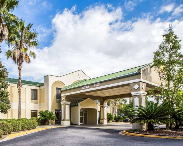 Exterior & Views 2, Quality Inn Darien-North Brunswick, McIntosh