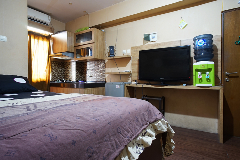 Bedroom 3, Apartment Gateway Cicadas by BizPro, Bandung