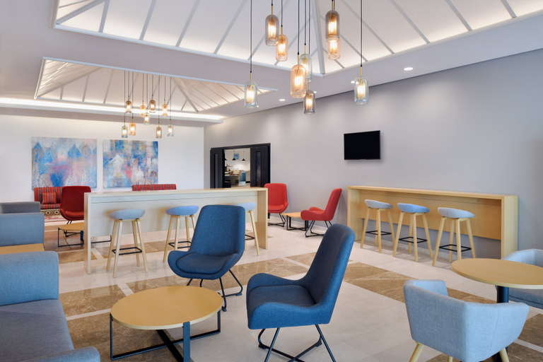 Public Area 2, Holiday Inn Express DUBAI AIRPORT by IHG, Dubai