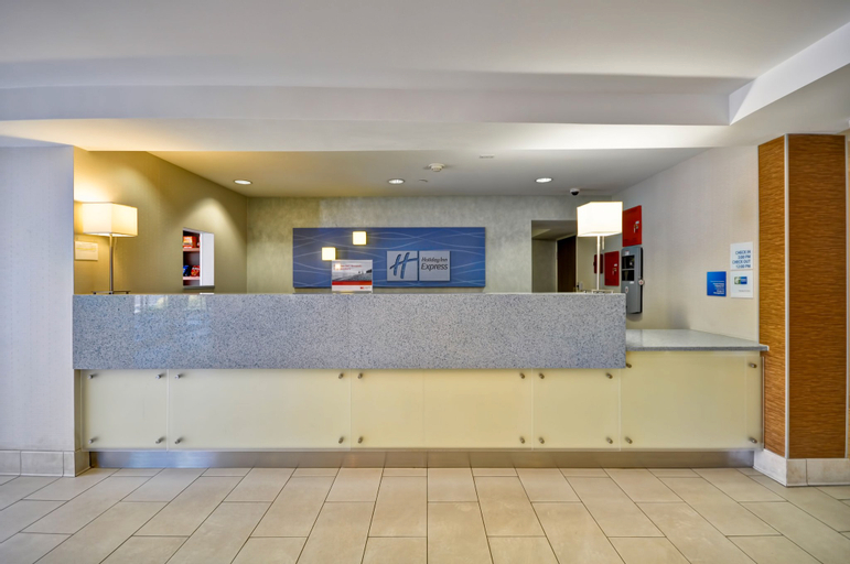 Public Area 2, Holiday Inn Express ROMULUS / DETROIT AIRPORT, Wayne