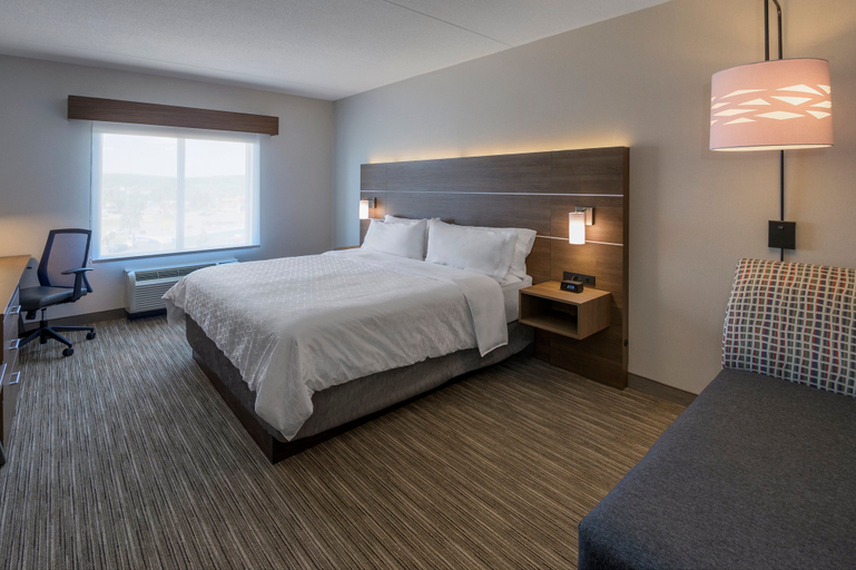 Bedroom 5, Holiday Inn Express & Suites NORTH BAY by IHG, Nipissing