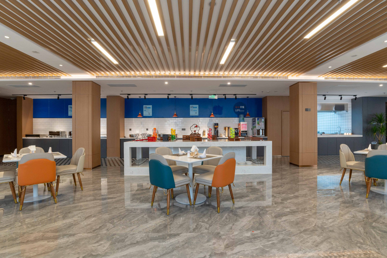Food & Drinks 2, Holiday Inn Express ZHENGZHOU GUANCHENG by IHG, Zhengzhou