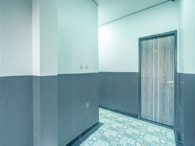 Others 5, OYO 93133 Hotel Moraja, Bekasi