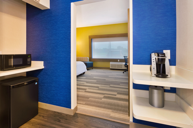 Holiday Inn Express & Suites MILAN – SANDUSKY AREA, Erie, Ohio