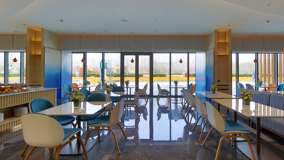 Food & Drinks 2, Holiday Inn Express DALIAN GOLDEN PEBBLE BEACH by IHG, Dalian