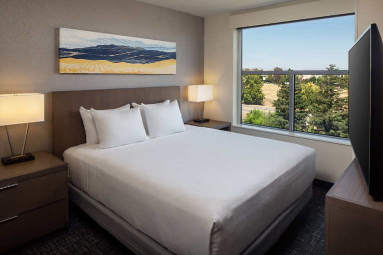 Bedroom 3, Hyatt House Vacaville, Solano