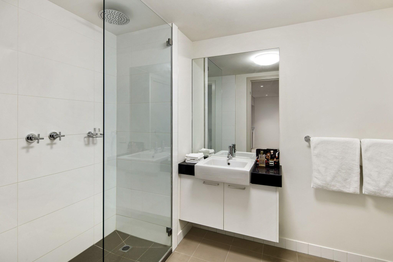 Bathroom 7