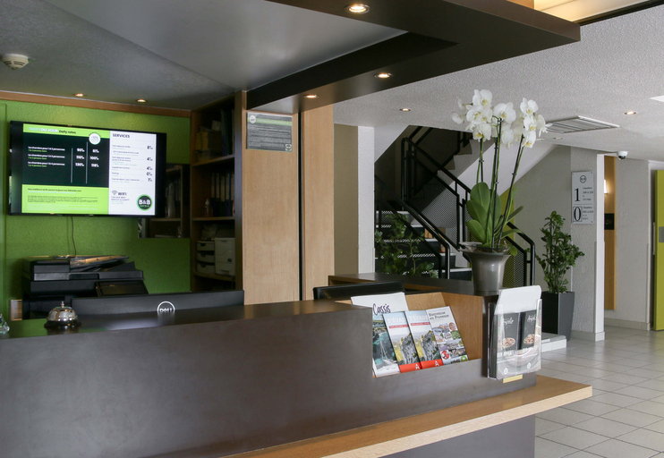 Public Area 3, B&B HOTEL Aubagne Gémenos, Bouches-du-Rhône