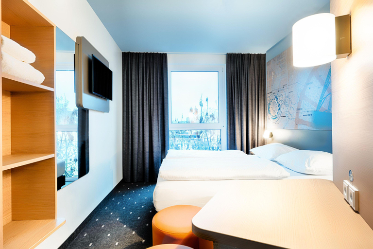 Bedroom 5, B&B Hotel Bochum-City, Bochum