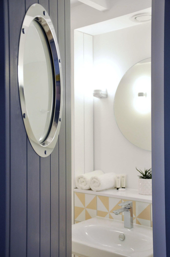 Bathroom 4, Second Nature Southampton, Southampton