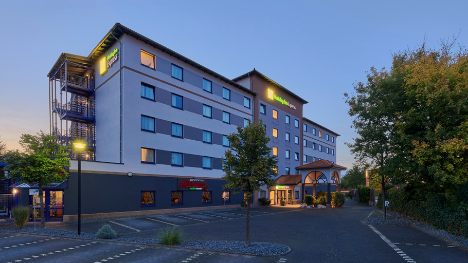 Exterior & Views 4, Holiday Inn Express COLOGNE - TROISDORF by IHG, Rhein-Sieg-Kreis