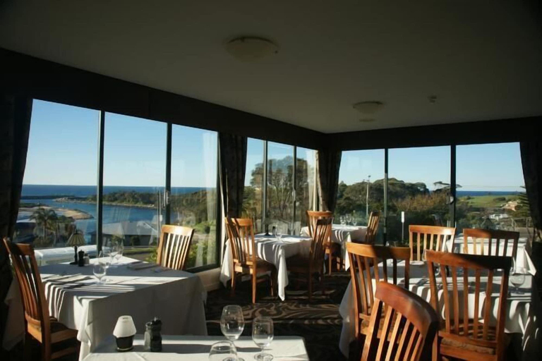 Food & Drinks, Whale Motor Inn and Restaurant, Eurobodalla