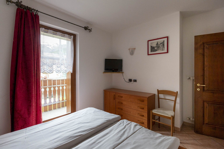 Bedroom 4, Appartamenti Brunnlein, Sondrio