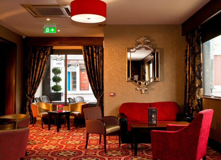 Public Area 3, Dillons Hotel